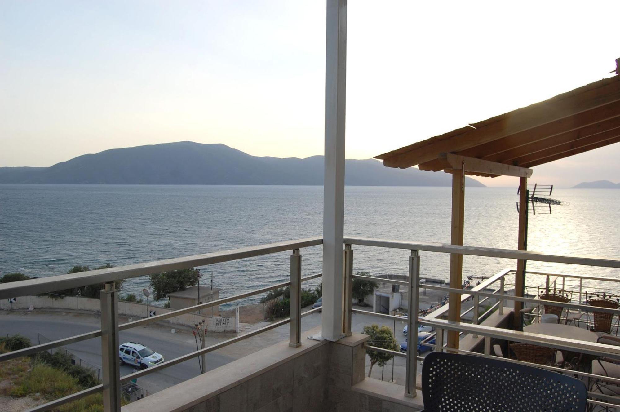 M & A - Sea View Apartment Vlore